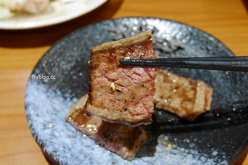 俺達の肉屋 ｜台中米其林一星燒肉，正宗日本關西風的燒肉店 @飛天璇的口袋