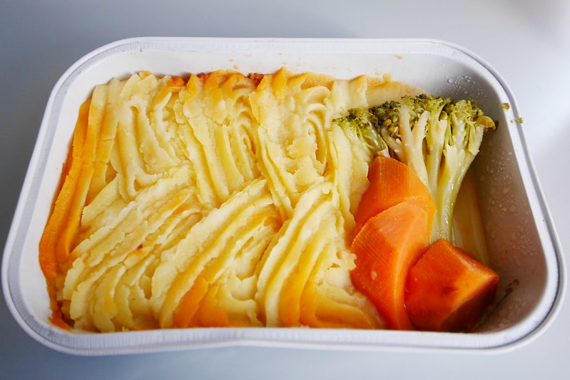 馬來西亞新山四天三夜┃馬來西亞親子遊：搭乘AirAsia亞航用最便宜的方式遊馬來西亞，Helly Kitty樂園、湯瑪士樂園、樂高樂園四天三夜行程懶人包分享 @飛天璇的口袋