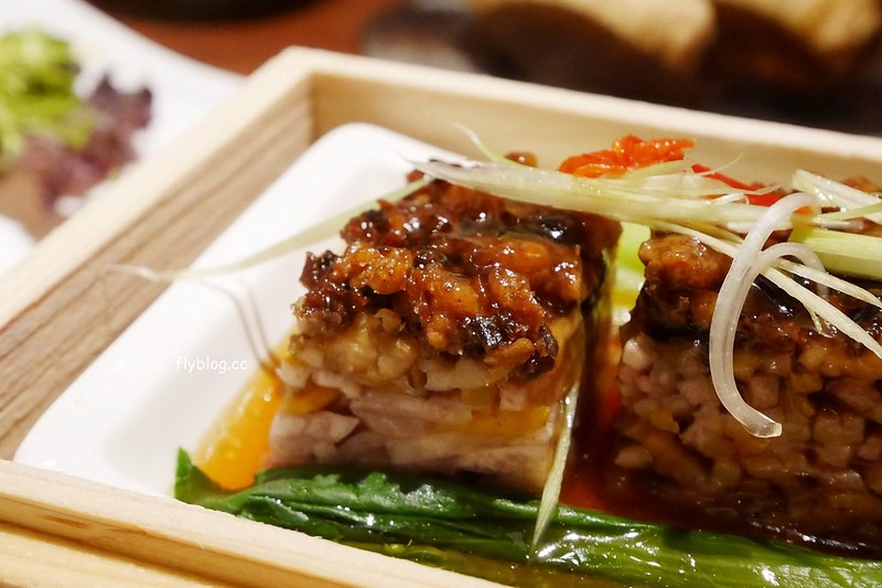 漢來蔬食┃台中西區：蔬食也可以吃的很有創意，推廣天然健康食材，港式風味美味食足 @飛天璇的口袋