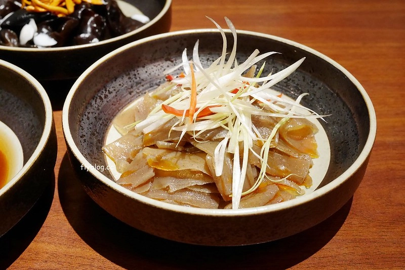 漢來蔬食┃台中西區：蔬食也可以吃的很有創意，推廣天然健康食材，港式風味美味食足 @飛天璇的口袋