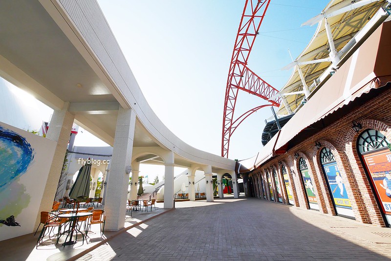 【台中北屯】台中洲際棒球場，台中棒球故事館文創園區，好運來迷你蛋婚宴會館，彩色馬卡龍貨櫃屋，IG打卡拍照和遛小孩的好地方 @飛天璇的口袋