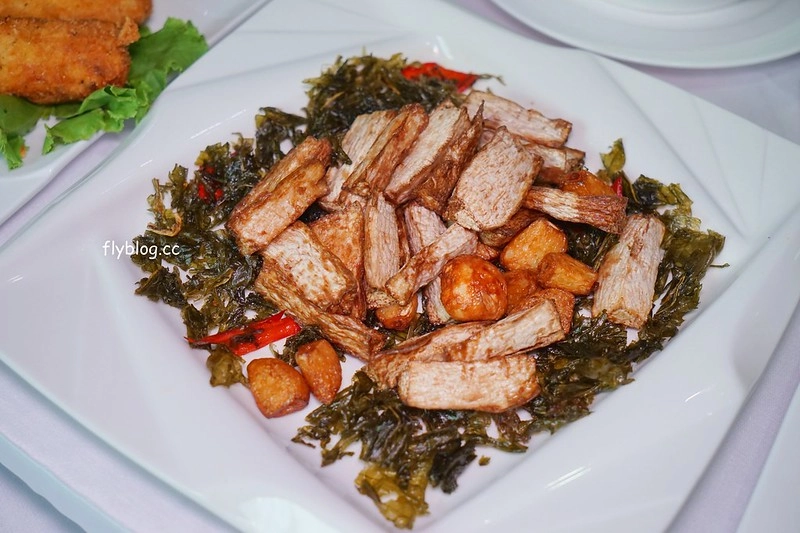 台中西區｜新月梧桐，台中米其林必比登推薦，台中首見官府名菜譚家宴 @飛天璇的口袋