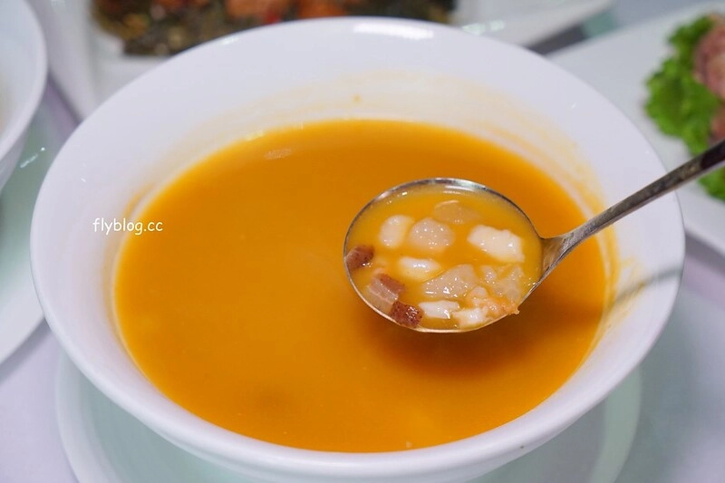 台中西區｜新月梧桐，台中米其林必比登推薦，台中首見官府名菜譚家宴 @飛天璇的口袋