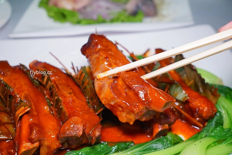 台中西區｜新月梧桐，台中米其林必比登推薦，台中首見官府名菜譚家宴 @飛天璇的口袋