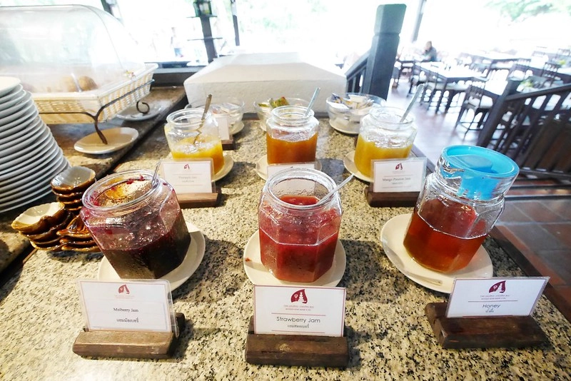 泰國清萊｜清萊傳奇飯店 The Legend Chiang Rai Hotel ｜入住悠閒放空的Villa飯店，緊鄰著河畔享受渡假氛圍 @飛天璇的口袋