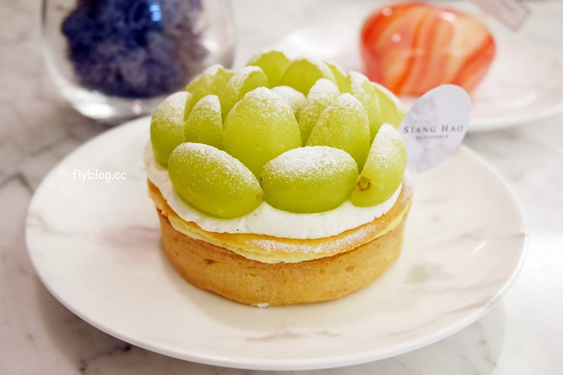 SIANG HAO手作甜點┃台中西屯：台中超夯大理石鏡面蛋糕，宛如藝術品的漂亮甜點，好吃又好拍的IG打卡熱門景點 @飛天璇的口袋