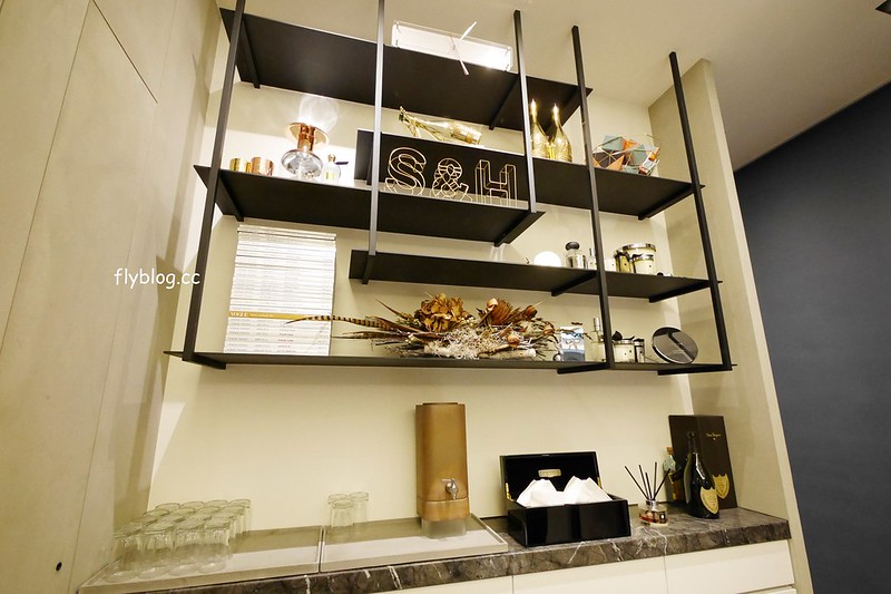 SIANG HAO手作甜點┃台中西屯：台中超夯大理石鏡面蛋糕，宛如藝術品的漂亮甜點，好吃又好拍的IG打卡熱門景點 @飛天璇的口袋