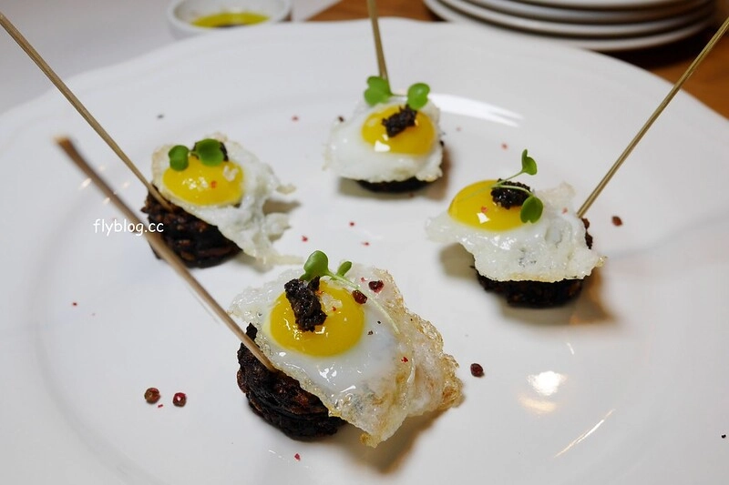 台中西區｜荳牛柴燒牛排．台中首見西班牙柴燒料理，主廚師承鹽之華餐廳 @飛天璇的口袋