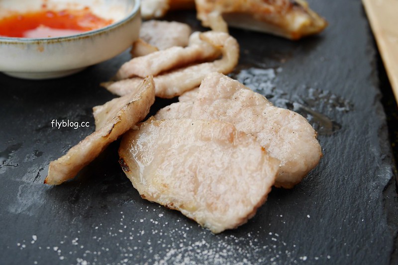 官東燒肉｜漂亮大器的環境、海鮮食材有誠意，但是吃完心靈小空虛 @飛天璇的口袋