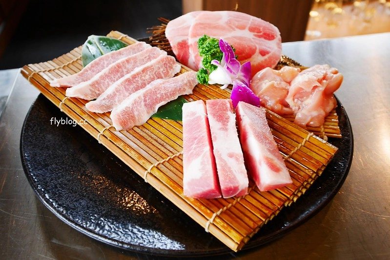 官東燒肉｜漂亮大器的環境、海鮮食材有誠意，但是吃完心靈小空虛 @飛天璇的口袋