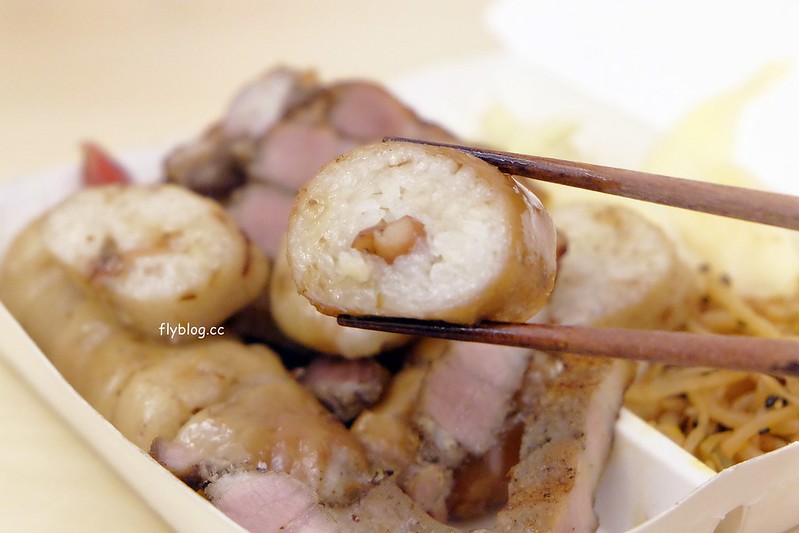胖子修行動餐車┃台中北屯美食：專賣花生大腸、手工糯米腸和香腸的台中幽靈餐車，現在台中有定點可以買了，食尚玩家也有報導 @飛天璇的口袋