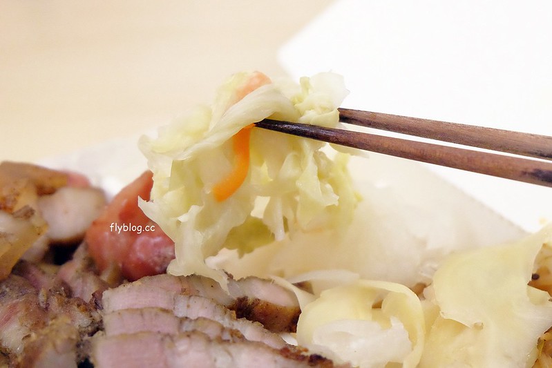 胖子修行動餐車┃台中北屯美食：專賣花生大腸、手工糯米腸和香腸的台中幽靈餐車，現在台中有定點可以買了，食尚玩家也有報導 @飛天璇的口袋