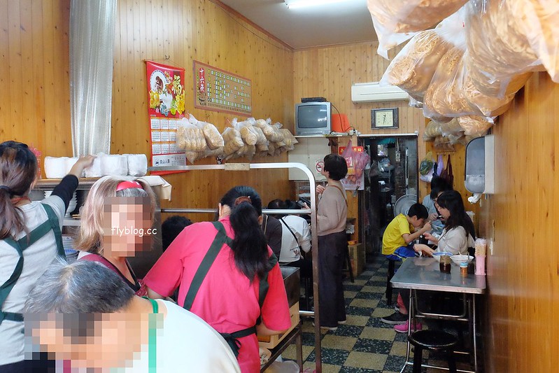 宜蘭老店瓜子雞肉｜原十六崁瓜仔雞麵，樸實簡單的古早味，餐點簡單卻是大排長龍 @飛天璇的口袋