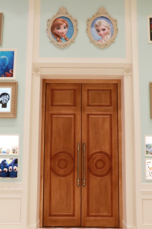 迪士尼皮克斯動畫廳┃台中東區：全台首座迪士尼皮克斯動畫廳，台中秀泰生活S2館4F全新開幕，大人小孩都可以身歷其境 @飛天璇的口袋