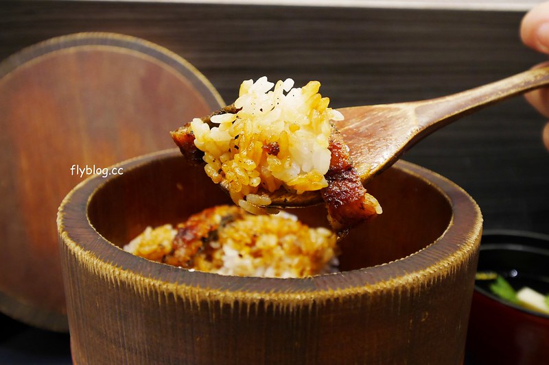 日本愛知｜まるや本店(JR名古屋駅店)．名古屋鰻魚飯三吃，雖然價格不便宜但是真的好吃 @飛天璇的口袋