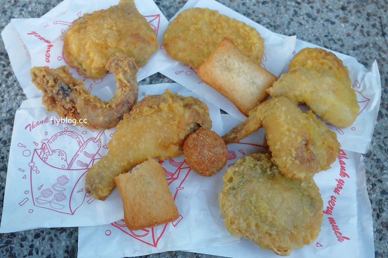 忠勇路現炸湯翅┃台中南屯：南屯人隱藏版的下午茶，傍晚時分開始出現排隊人潮，鄰近嶺東科技大學和黃昏市場 @飛天璇的口袋