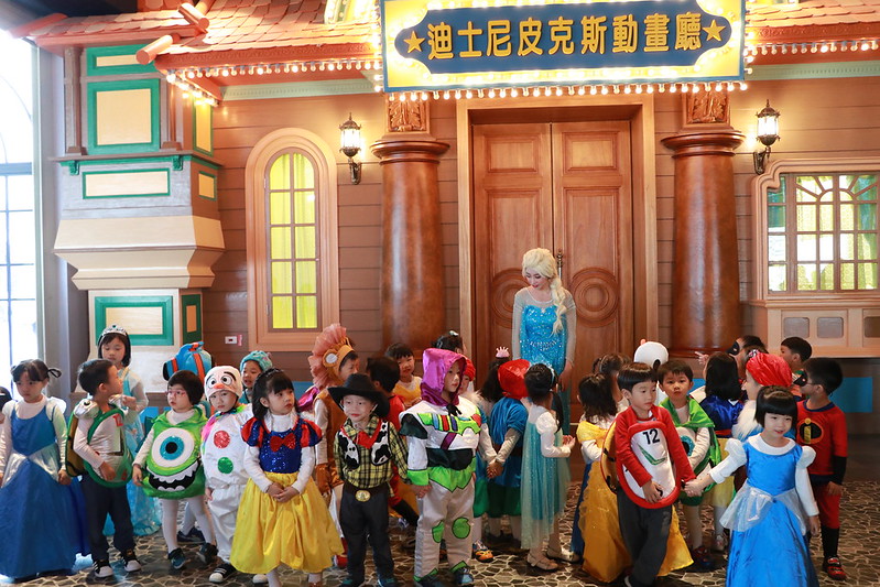 迪士尼皮克斯動畫廳┃台中東區：全台首座迪士尼皮克斯動畫廳，台中秀泰生活S2館4F全新開幕，大人小孩都可以身歷其境 @飛天璇的口袋