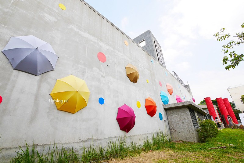 傘亮花博.閃耀台中┃台中太平：台中屯區藝文中心~台IG打卡網美拍照新景點，即日起~12/7展出 @飛天璇的口袋