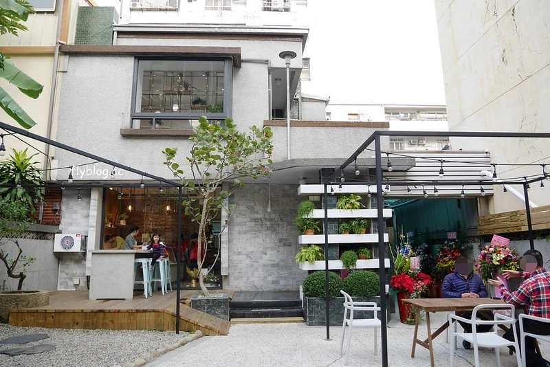 台中西區｜蜜柑法式甜點麵包．老宅改建法式麵包甜點店，模範街鄰近草悟道商圈 @飛天璇的口袋