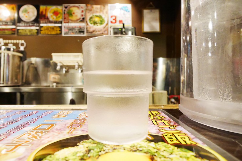 【日本靜岡】暖暮拉麵~九州拉麵評比第一名，靜岡車站步行5分鐘，拉麵煎餃都好吃推薦 @飛天璇的口袋