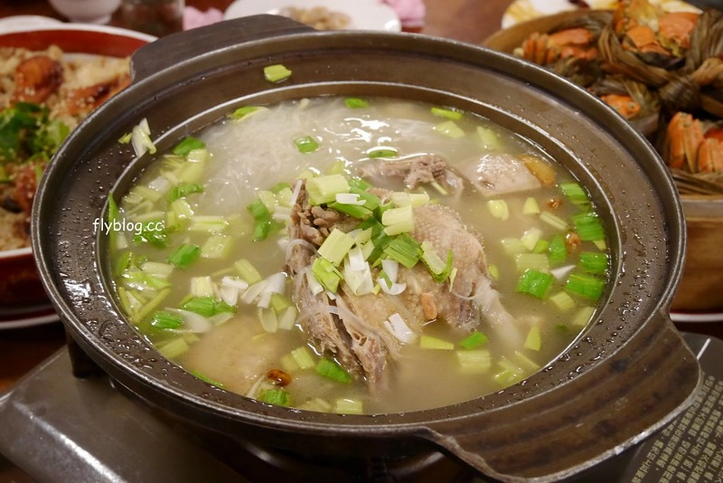 漁人船釣海鮮餐廳┃台中西屯：食材新鮮價格不貴，多人聚餐的好選擇，中科商圈美食餐廳推薦 @飛天璇的口袋