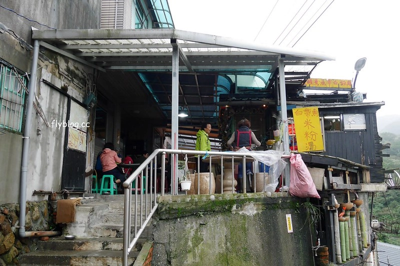 勸濟堂白帶魚米粉湯｜週末才出現的隱藏版美食，平日10人才接受預約，食尚玩家也有採訪報導 @飛天璇的口袋