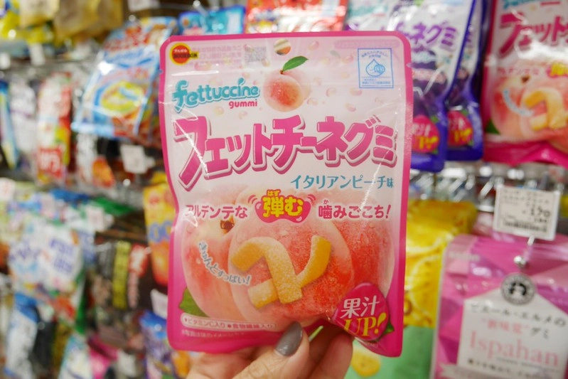 【日本大阪】日本超商推薦必買~日本Lawson超商必買零食、餅乾、飲料、藥品&hellip;等伴手禮推薦清單 @飛天璇的口袋