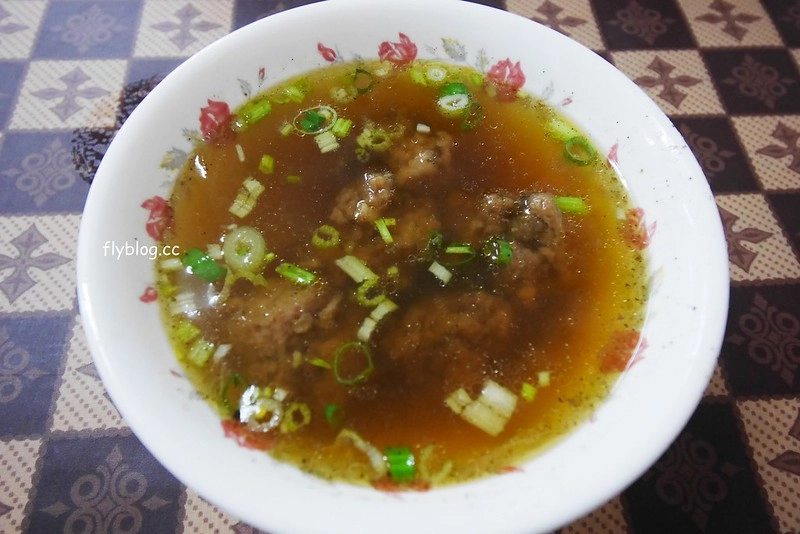 宜蘭美食｜農權路炸醬麵，農權路上的無名麵店，意外發現簡單樸實的美味 @飛天璇的口袋