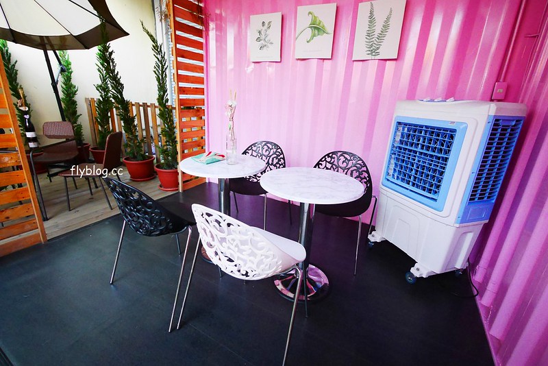 丫丫販店 x丫丫Lunch Box｜潭子漂亮粉紅色貨櫃屋，手作九宮格便當，IG台中超好拍景點 @飛天璇的口袋