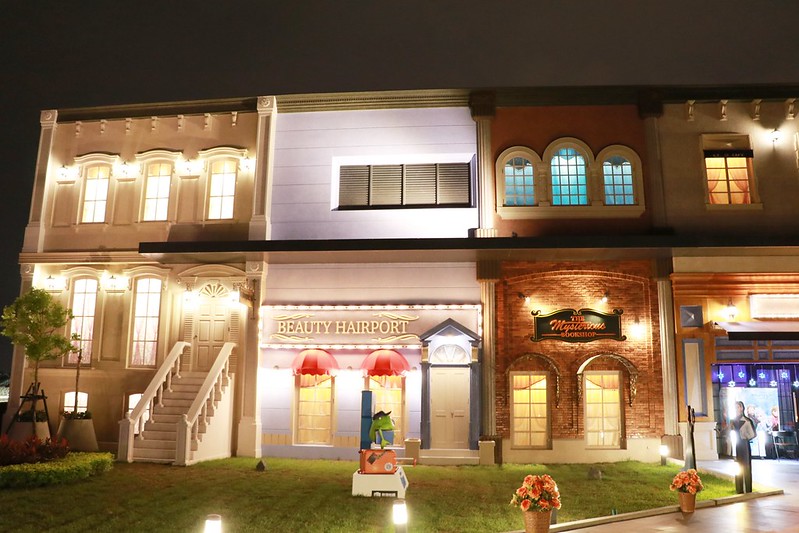 迪士尼皮克斯動畫廳┃台中東區：全台首座迪士尼皮克斯動畫廳，台中秀泰生活S2館4F全新開幕，大人小孩都可以身歷其境 @飛天璇的口袋