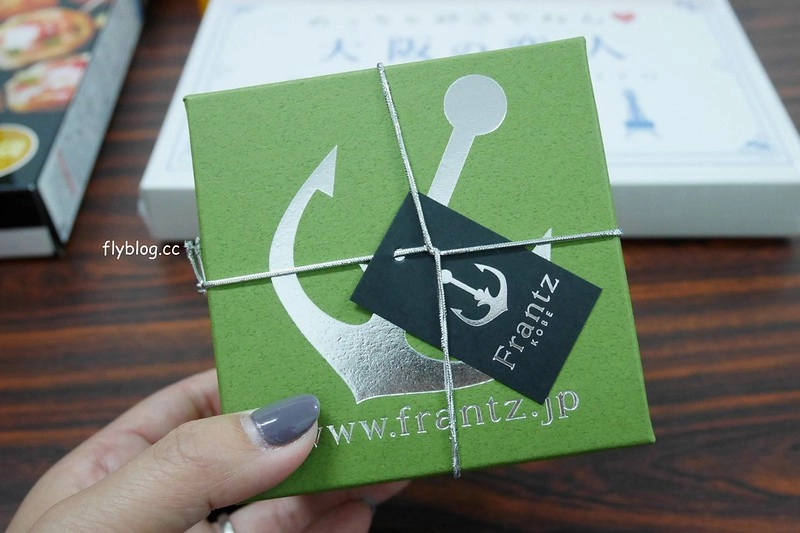 【日本大阪】日本必買伴手禮推薦~日本必買零食伴手禮！零食餅乾、大阪限定商品(購於關西機場免稅商店) @飛天璇的口袋