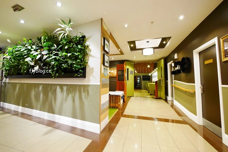 紐西蘭奧克蘭｜奧克蘭城市飯店 Auckland City Hotel．房間備有小廚房，隔壁就是韓國超市，鄰近天空塔、皇后大道和維達港 @飛天璇的口袋