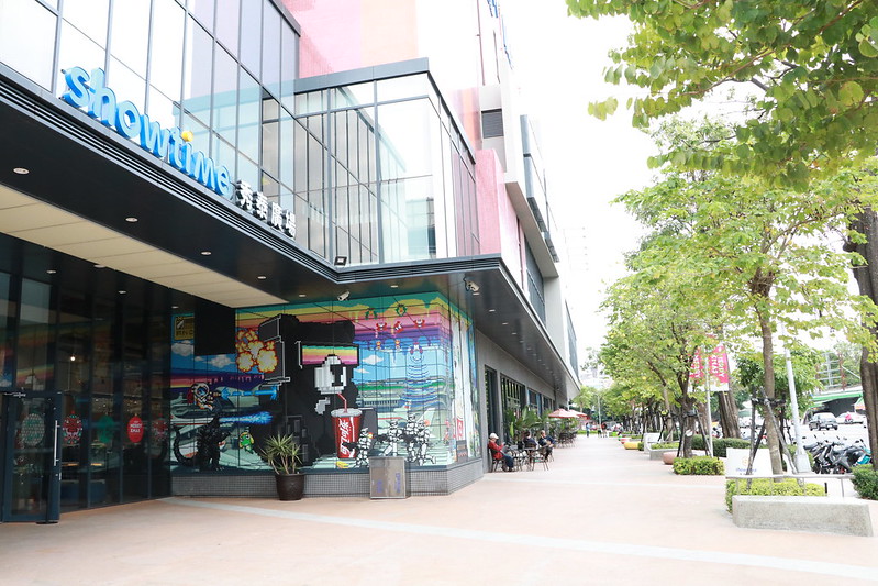 迪士尼皮克斯動畫廳┃台中東區：全台首座迪士尼皮克斯動畫廳，台中秀泰生活S2館4F全新開幕，大人小孩都可以身歷其境 @飛天璇的口袋