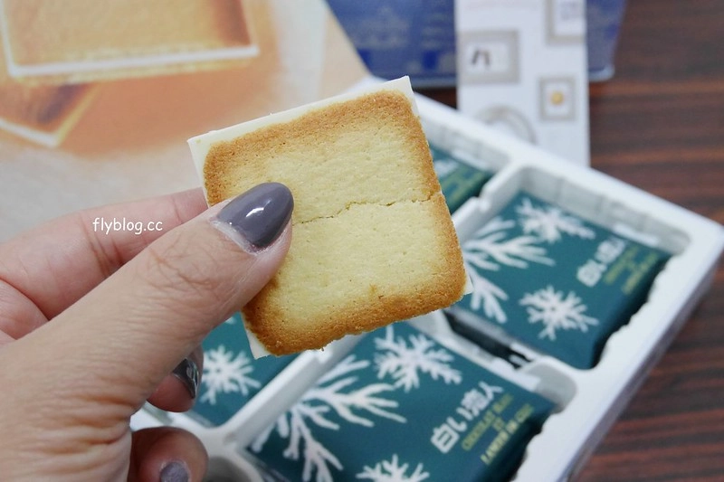 【日本大阪】日本必買伴手禮推薦~日本必買零食伴手禮！零食餅乾、大阪限定商品(購於關西機場免稅商店) @飛天璇的口袋