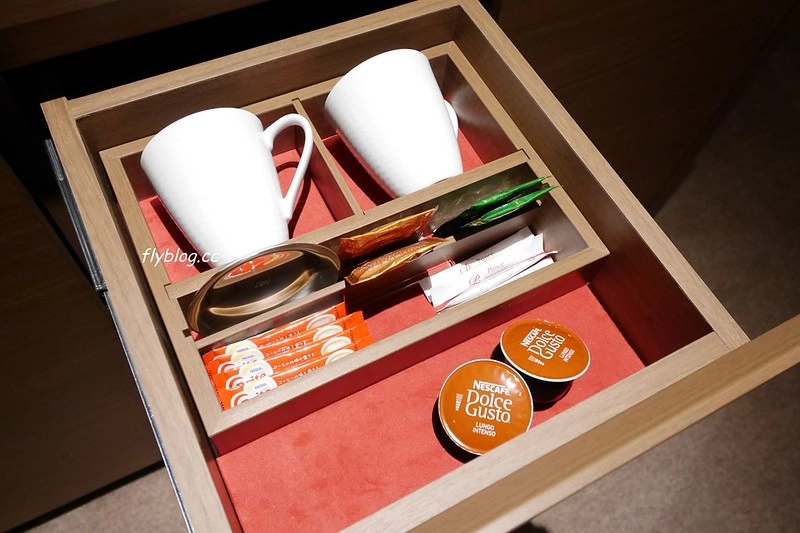 日本愛知｜名古屋天空塔王子飯店 Nagoya Prince Hotel Sky Tower．距離地鐵步行2分鐘，房間可以看到絕美夜景 @飛天璇的口袋