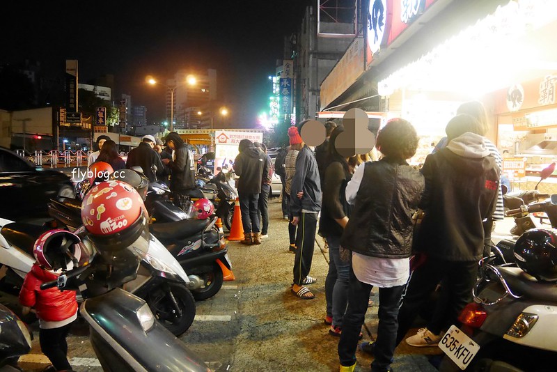 台中北區｜霸味薑母鴨台中旗艦店．三民路生意超好的薑母鴨店，用餐時間都是排隊人潮 @飛天璇的口袋