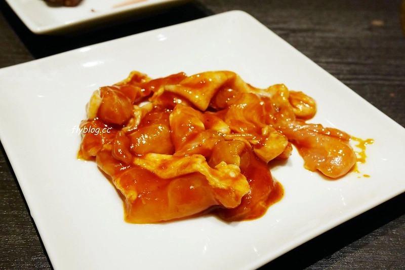 日本京都｜國産牛燒肉食べ放題 あぶりや．&yen;3,980國產牛吃到飽，京都四條河原町美食 @飛天璇的口袋