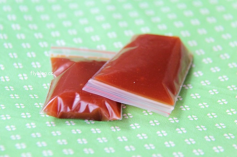 台中后里｜KISS ME春米點心美食．18公分的超長潤餅棺材板，炸看外觀以為是檳榔攤 @飛天璇的口袋