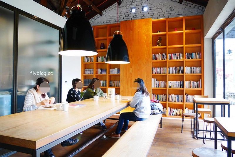 台中西區｜目覺咖啡三店．精明商圈優質咖啡館，個人心中台中第一名的早午餐 @飛天璇的口袋