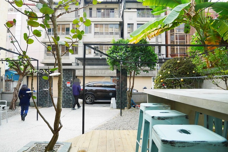 台中西區｜蜜柑法式甜點麵包．老宅改建法式麵包甜點店，模範街鄰近草悟道商圈 @飛天璇的口袋