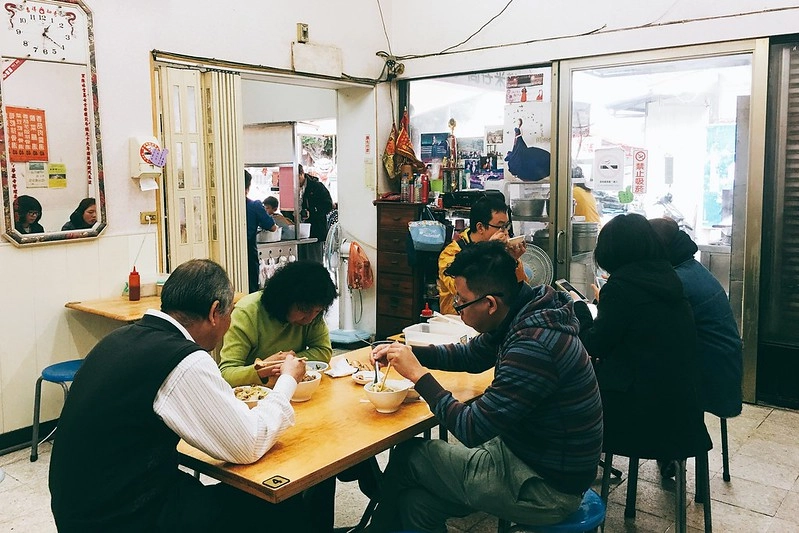 彰化北斗｜正老店阿美姐香菇高麗菜飯．媽祖廟前高麗菜飯，從早賣到晚一賣數十年 @飛天璇的口袋