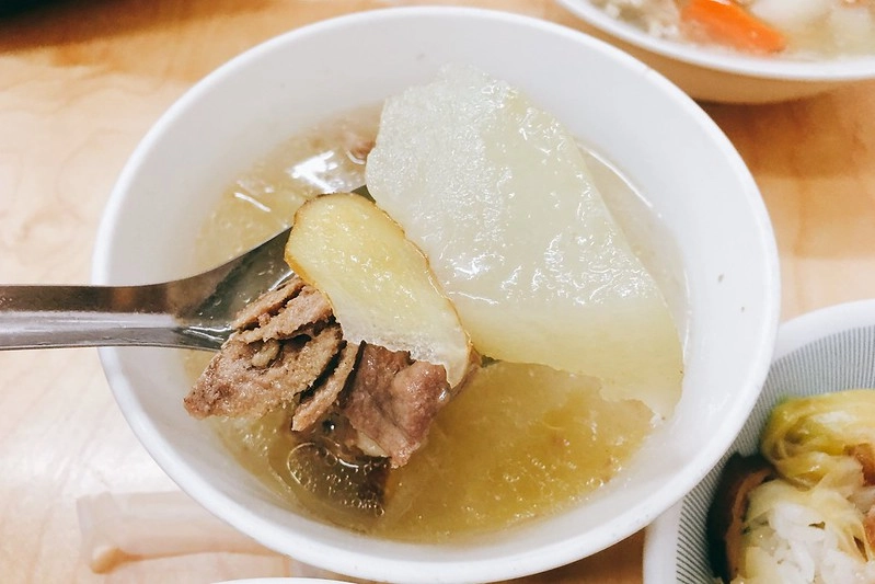 彰化北斗｜正老店阿美姐香菇高麗菜飯．媽祖廟前高麗菜飯，從早賣到晚一賣數十年 @飛天璇的口袋