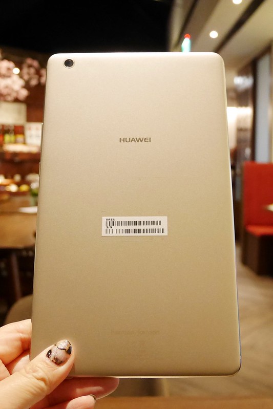 華為平板電腦 HUAWEI MediaPad M3 Lite┃最適合親子共用的平板電腦，可以親子互動娛樂也可以記錄生活的感動 @飛天璇的口袋