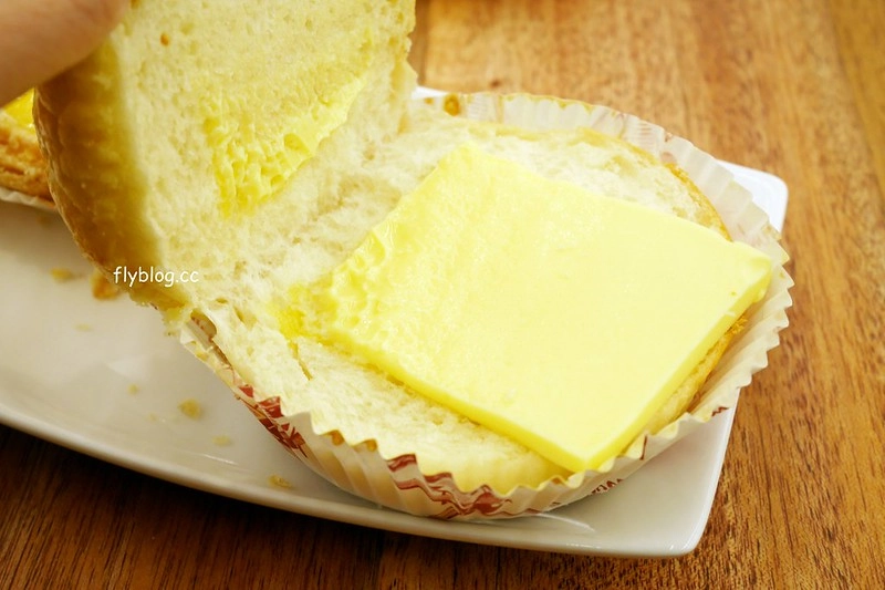 檀島香港茶餐廳｜香港茶餐廳始祖，擁有192層的酥皮蛋塔，不用飛香港就吃的到 @飛天璇的口袋