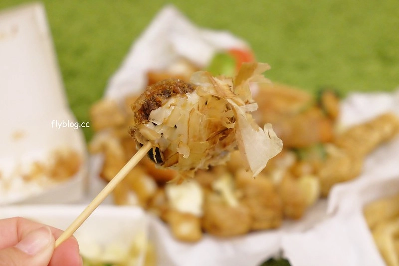 台中北屯｜港式鹹酥雞．特殊醬料香氣十足不膩口，還有隱藏版的和風炸皮蛋 @飛天璇的口袋