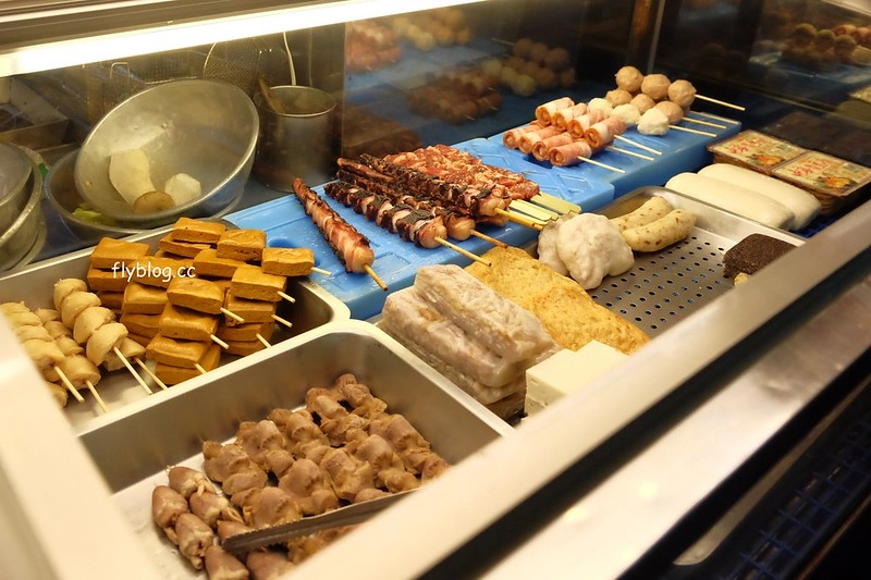 台中北屯｜港式鹹酥雞．特殊醬料香氣十足不膩口，還有隱藏版的和風炸皮蛋 @飛天璇的口袋