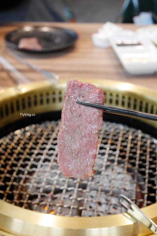 悠熹燒肉：公益路燒肉餐廳新亮點，裡面居然還有一顆大月球，餐點高價位表現不差 @飛天璇的口袋