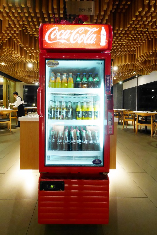 台中北屯｜日光溫泉會館：大坑最頂級的溫泉飯店，一泊二食享受泡湯、美食和採草莓之趣，台中兩天一夜輕旅行 @飛天璇的口袋