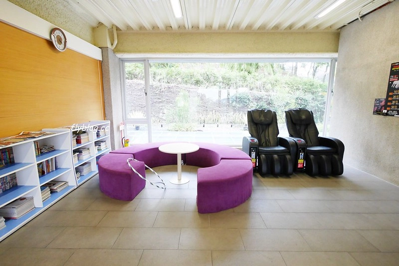 台中北屯｜日光溫泉會館：大坑最頂級的溫泉飯店，一泊二食享受泡湯、美食和採草莓之趣，台中兩天一夜輕旅行 @飛天璇的口袋