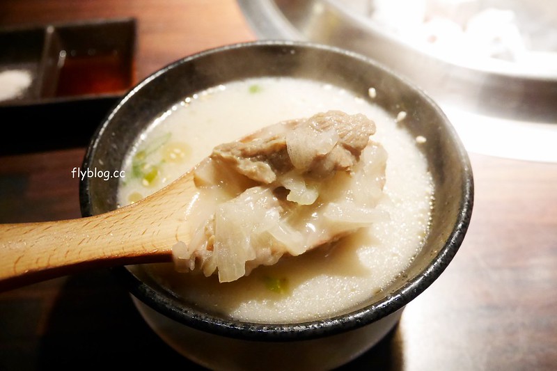 脂板前炭火燒肉｜台中米其林餐盤推薦台中燒肉，濃濃日式氛圍的燒肉店 @飛天璇的口袋